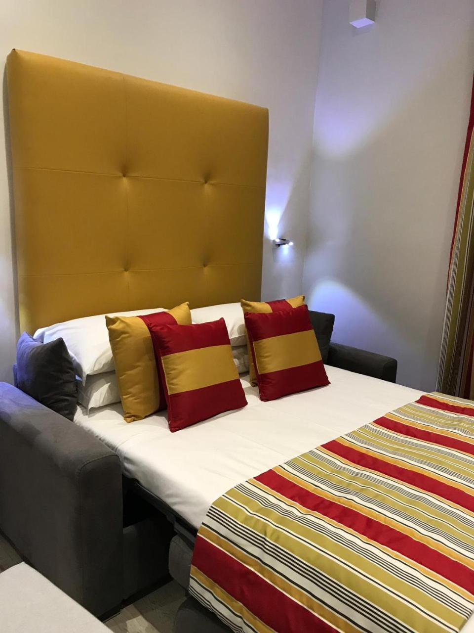 Collina Suites Рим Екстериор снимка